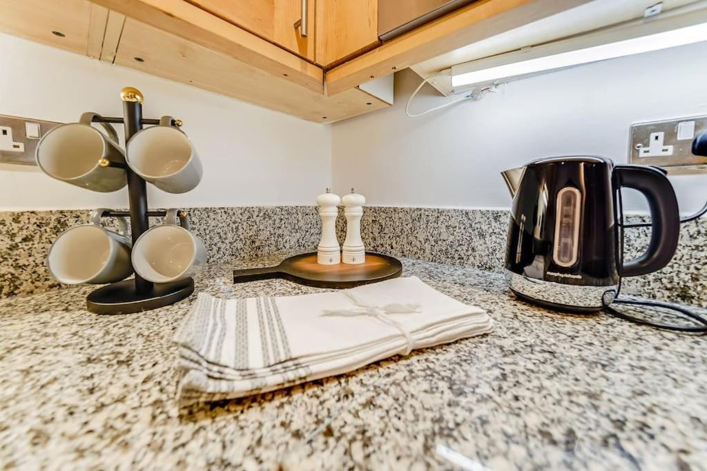 Spacious 1 Bedroom Apt Near Marble Arch Londres Extérieur photo